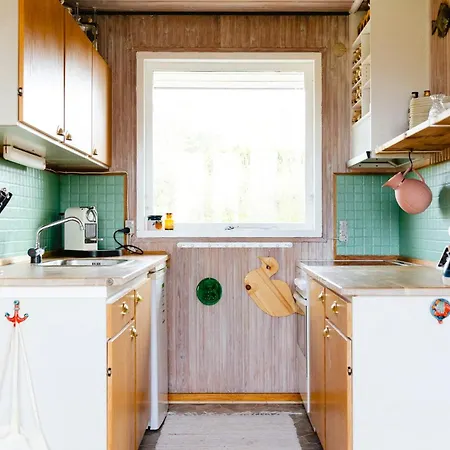 度假居 Colourful Family House With Pastels And Garden Martofte