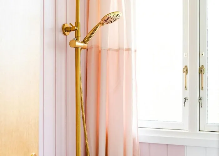 Ferienhaus Colourful Family House With Pastels And Garden Martofte