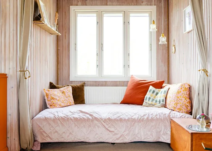 Colourful Family House With Pastels And Garden * Martofte